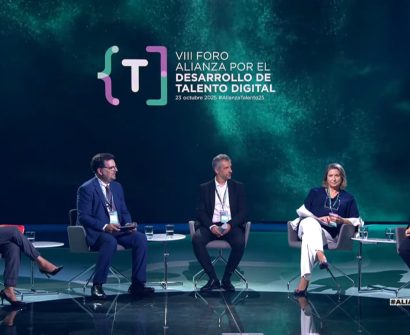 Foro alianza por el desarrollo de talento digital